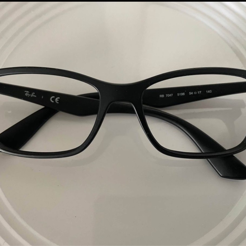 Ray Bans Eyeglass Frames 7047